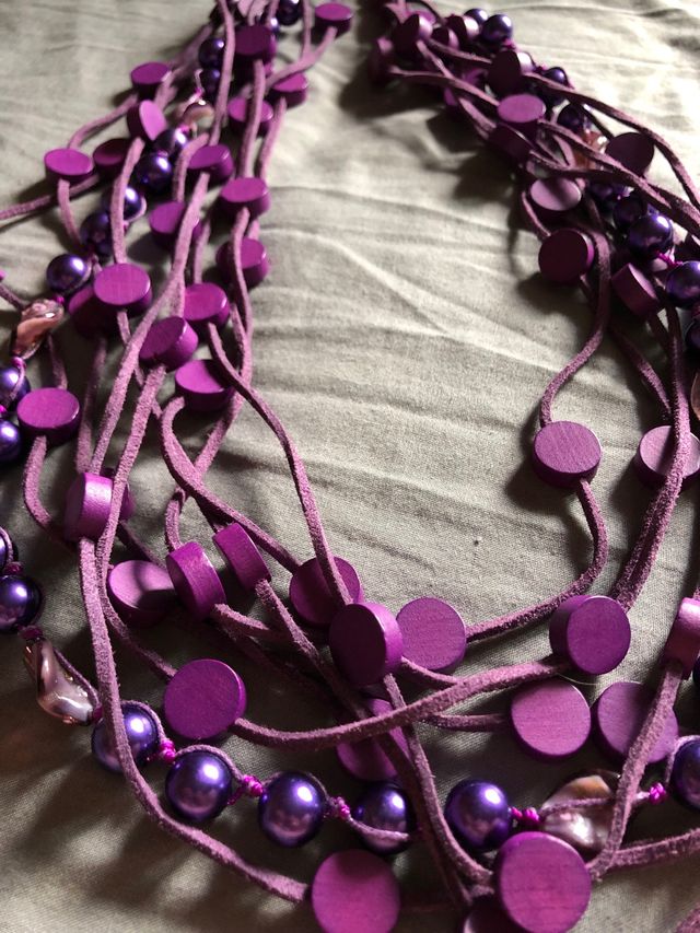Collar abalorios gran tamaño, morado