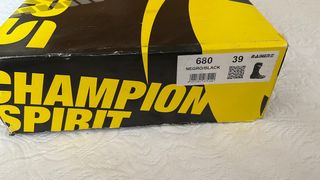 BOTAS DE MOTO MUJER MARCA RAINERS (usadas 2 veces)