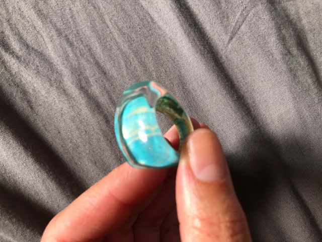 Anillo bisutería grande azul