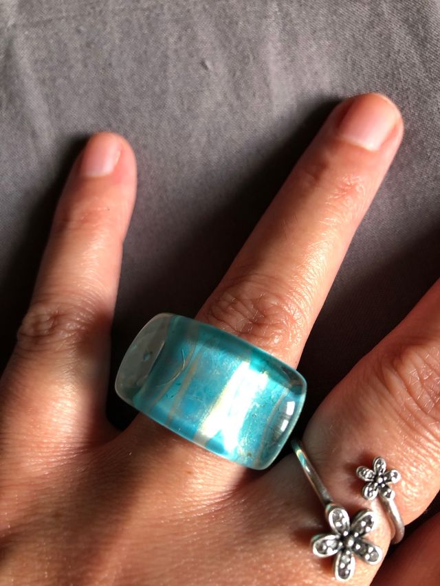 Anillo bisutería grande azul