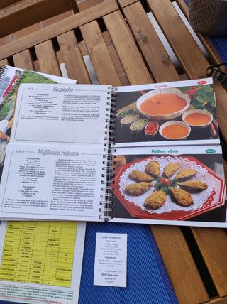 Thermomix TM-21. Sin el varoma ni la mariposa.