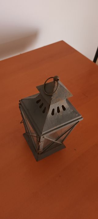 Farol pequeño 5€ tengo 6 faroles