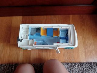 Autocaravana de Playmobil con 2 muñecos 
