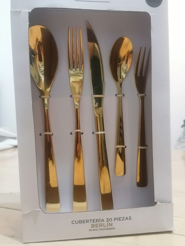 posate nuove di zecca 30 pezzi
