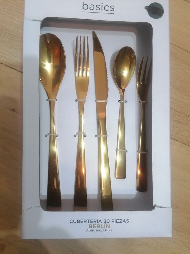 posate nuove di zecca 30 pezzi