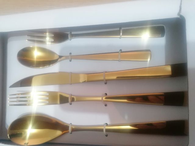 posate nuove di zecca 30 pezzi