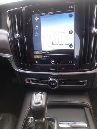 Volvo V90 2017 full equipe+ techo panorámico.