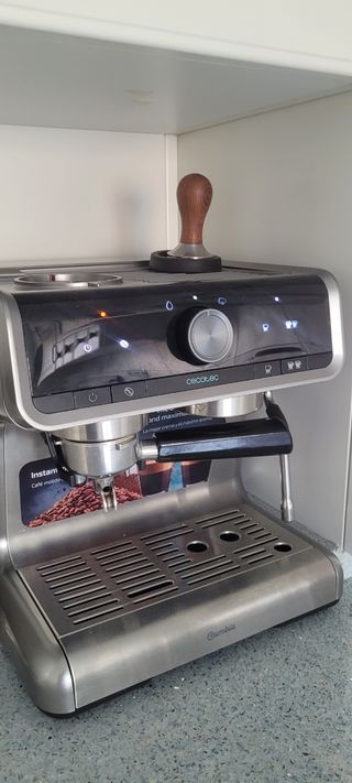 Cafetera Cecotec Espresso  Cream Semiprofesional