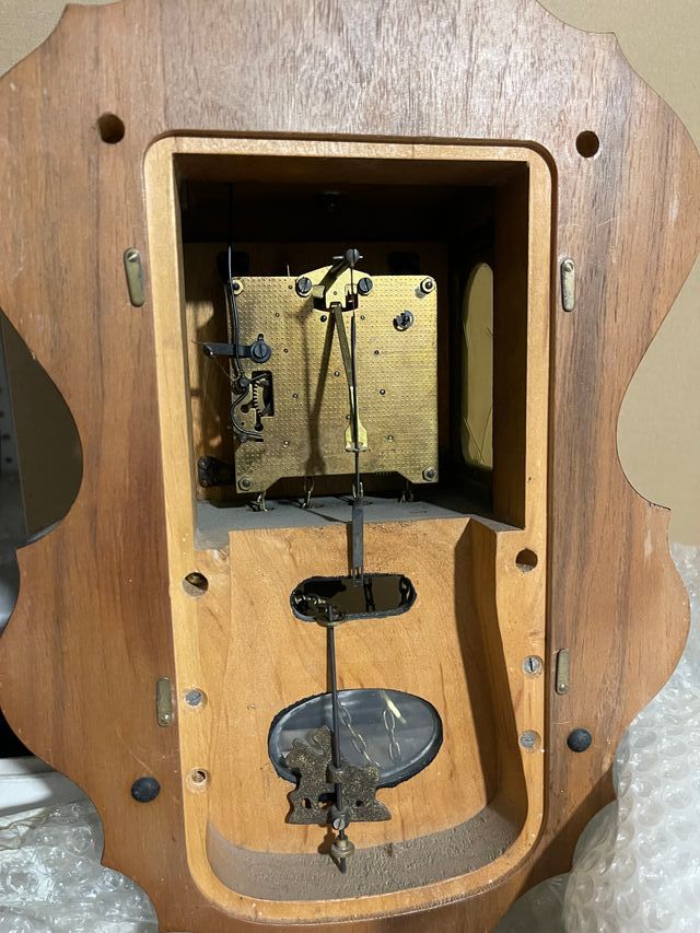 Relog de pared antiguo bronce y madera