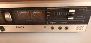 Tocadiscos con radio y cassette Philips