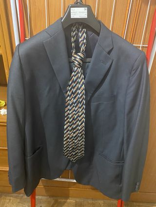 Traje y corbata de hombre