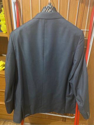 Traje y corbata de hombre