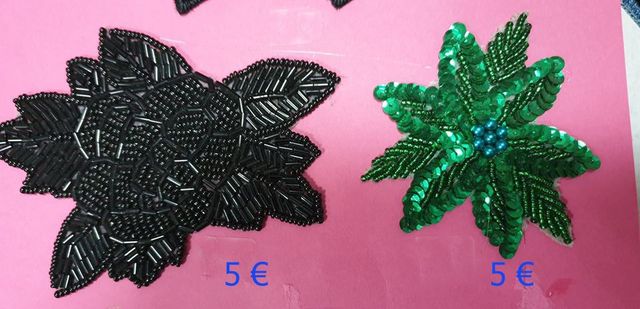 Adornos para vestidos, 5 € la unidad