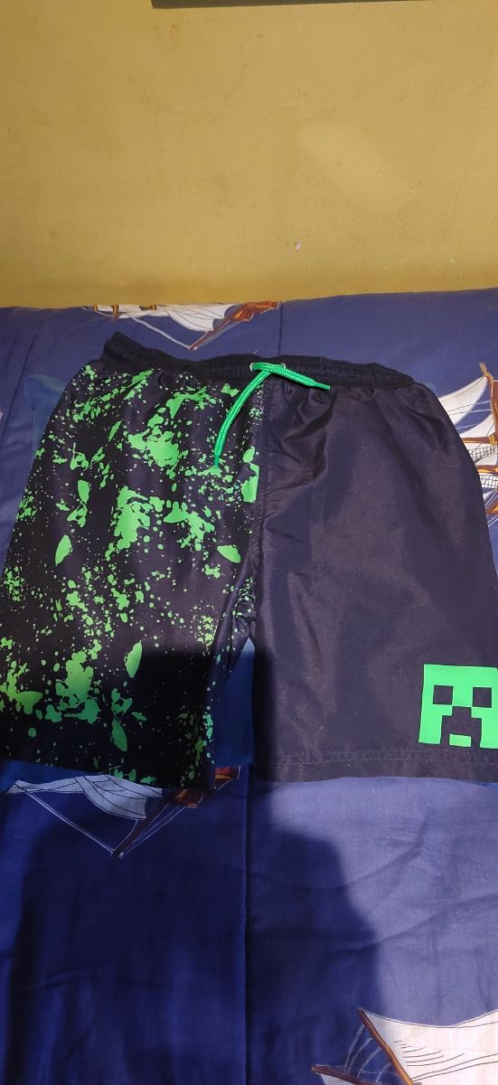 bañador Minecraft talla 12 /13 años
