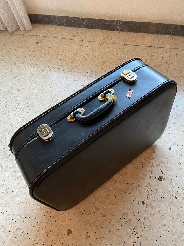 Maleta vintage rígida