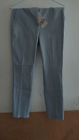 Pantalón  azul de verano de Zara sin estrenar 