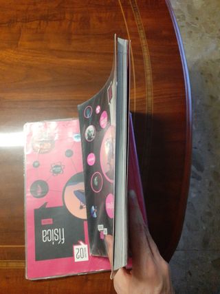 Libros Física 2°Bachillerato Edelvives