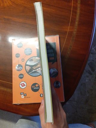 Lengua y Literatura 2°Bachillerato Edelvives