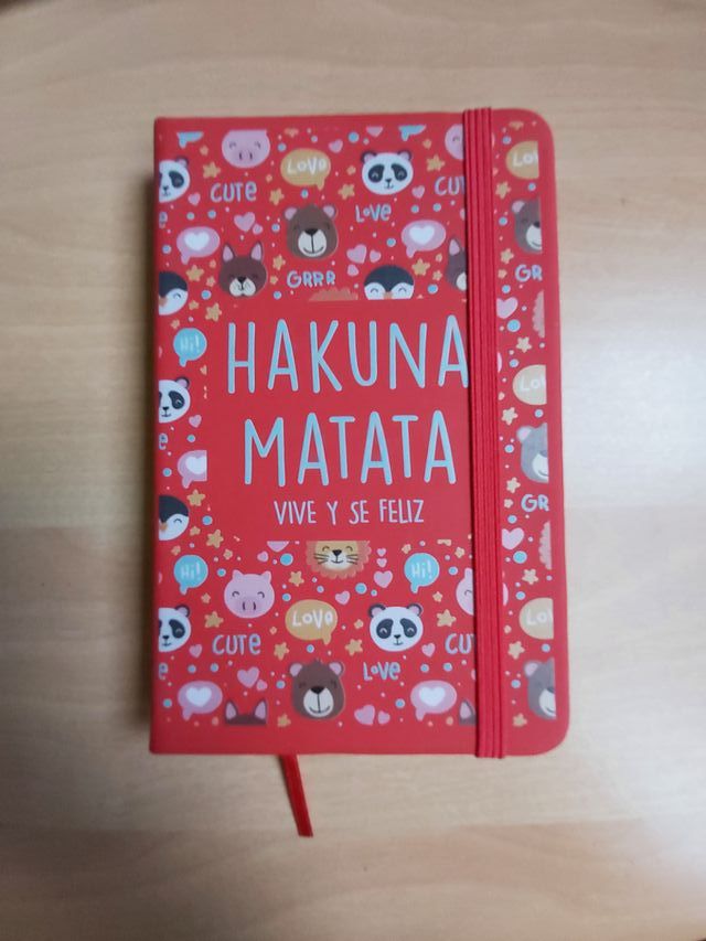 Libreta y bolígrafo Hakuna Matata