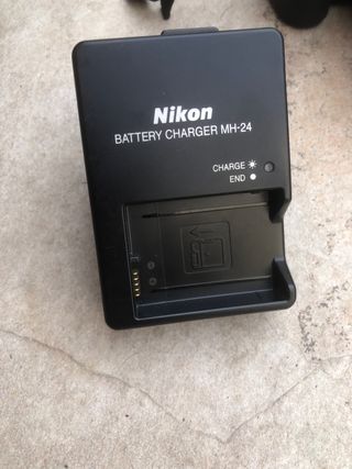 Cámara Réflex Nikon D3100. OFERTA!!!