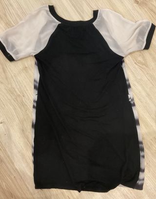 Vestido corto Guess