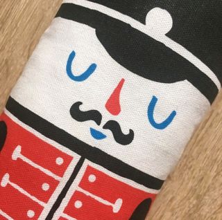 Peluches: Perro con corazón/Tamborilero