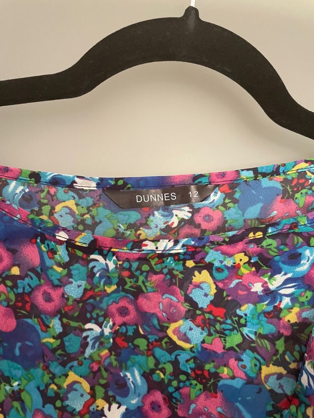 Vestido gasa flores dunnes Stores