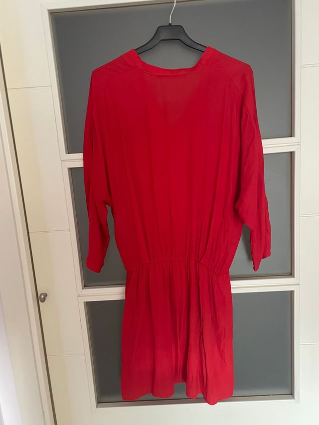 Vestido ligero rojo zara
