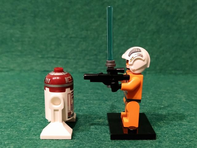 LEGO Star Wars - Piloto Y-Wing + Droid R4-P17.