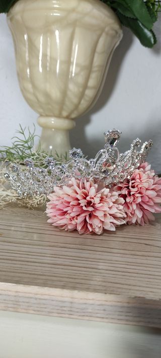 Tiara  corona diadema de cristal