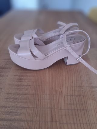 Sandalias de plataforma Uterqüe t38