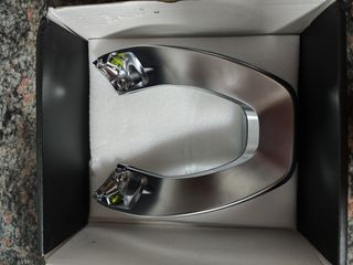 moldura volante mercedes 