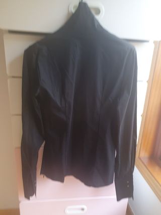 Blusa negra made in Italy