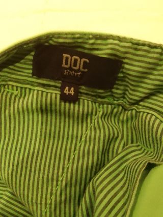 Chino verde manzana.