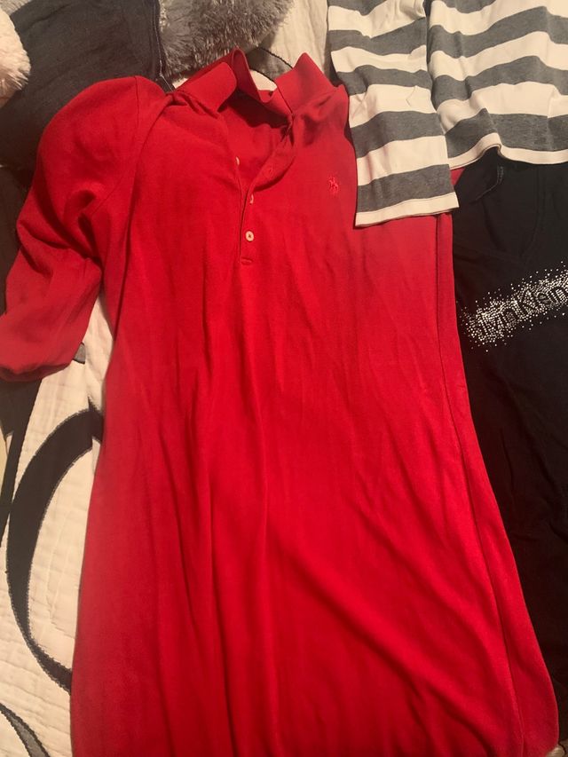 Jerseys y vestido de marca