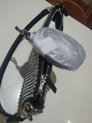 Bolso sin usar y sin etiquetas de zara fiesta