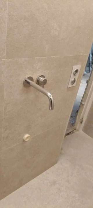 fontanero, instalaciones,montajes y reparaciones