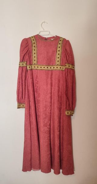 Traje myc Cristiana