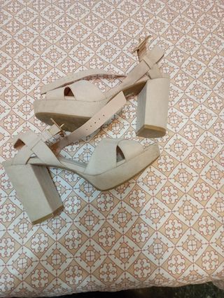 Sandalias