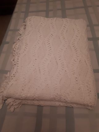 3 colchas blanca ganchillo blancas a mano