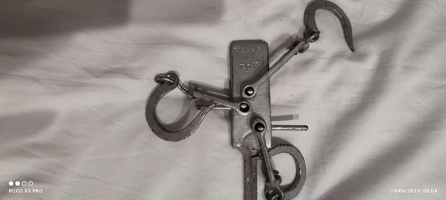 Bascula romana antigua