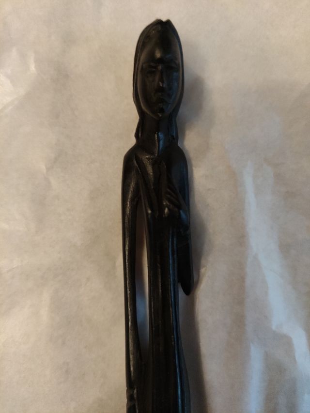 2 figuras madera. Islas Mauricio