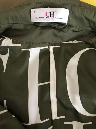 Blazer americana chaqueta Carolina Herrera seda