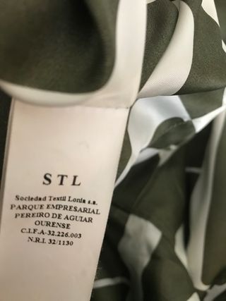 Blazer americana chaqueta Carolina Herrera seda