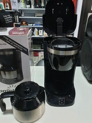 · Cafetera electrica inox jarra termo a estrenar.