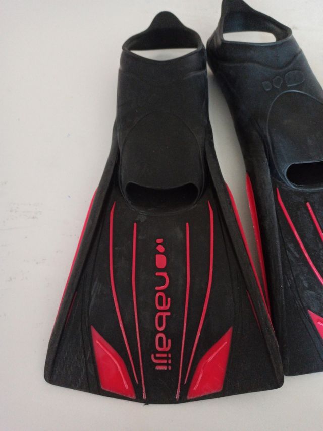 aletas del decathlon talla 40/42