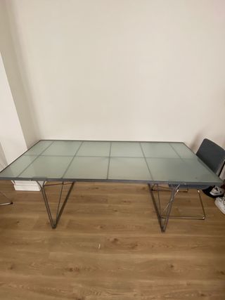 Mesa diseño Niels Gammelgaard 1980