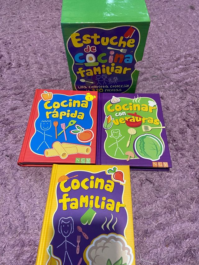 Estuche de cocina familiar+ lata con recetas