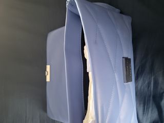 Bolso de piel autentica, azul. Gloria Ortiz
