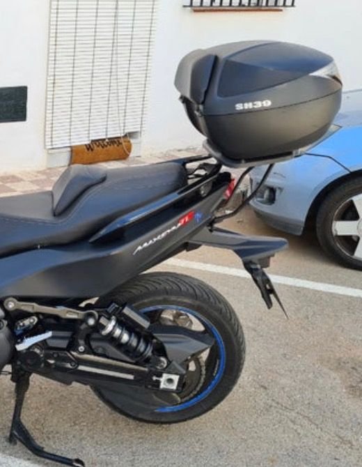 Top case baúl Sym tl 500 508 shad sh39 de segunda mano por 80 EUR en